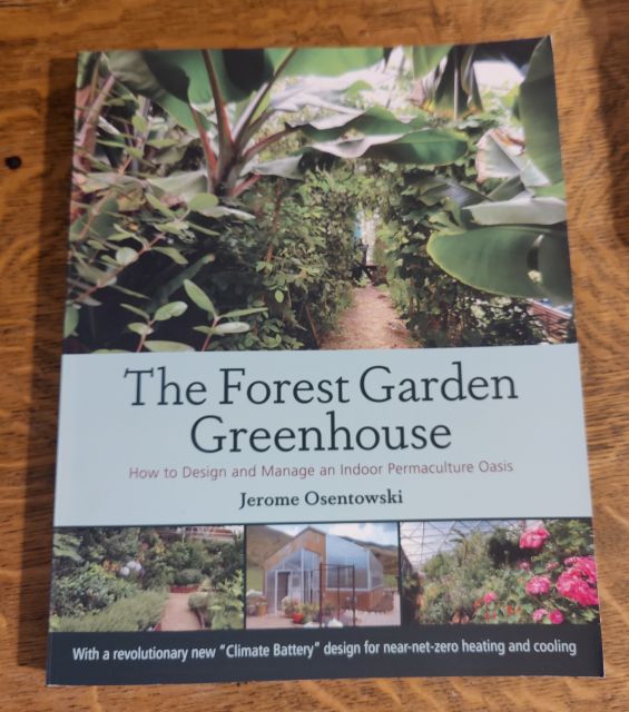 The Forest Garden Greenhouse kirjan kansi